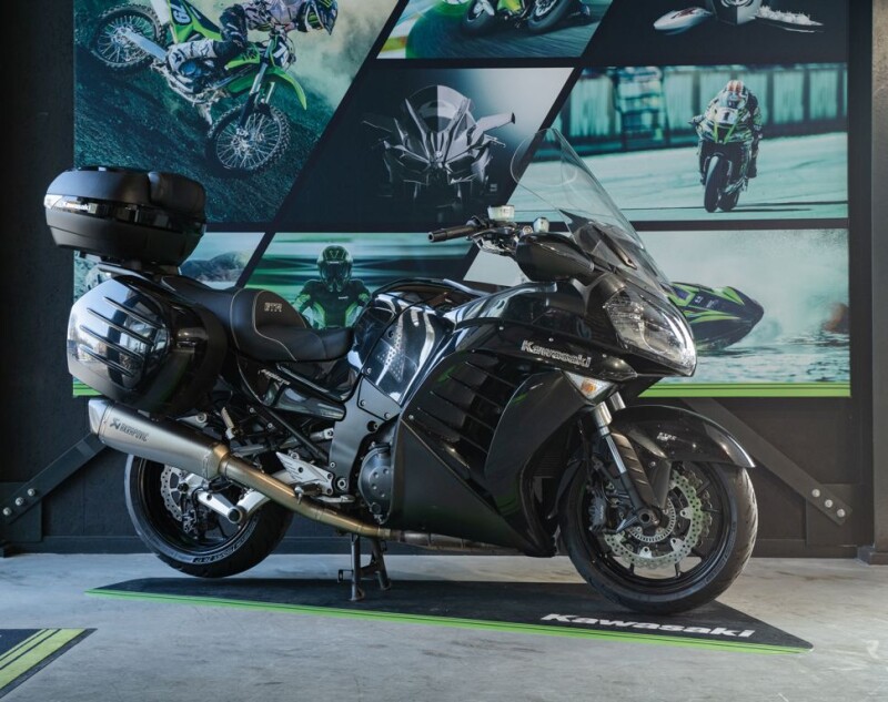 KAWASAKI GTR1400 ABS