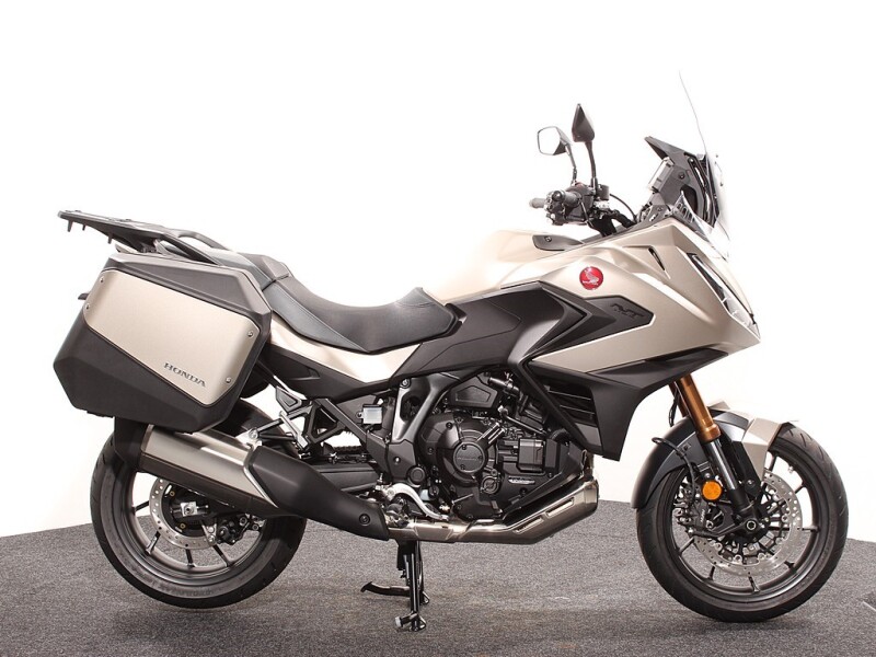 Honda NT 1100 DCT E Mat Warm Ash Metallic