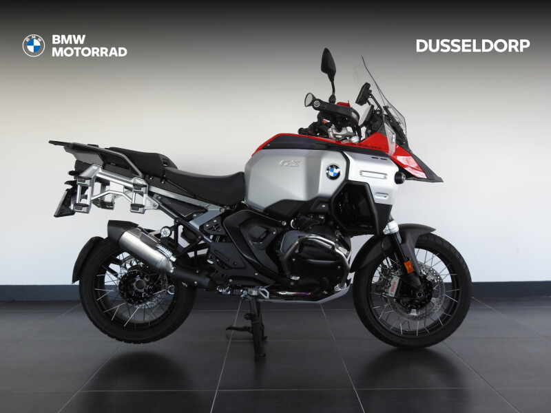 BMW R 1300 GS Adventure Racing Red