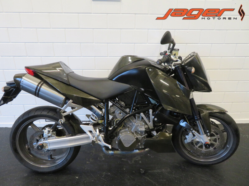 KTM 990 SUPERDUKE CARBON