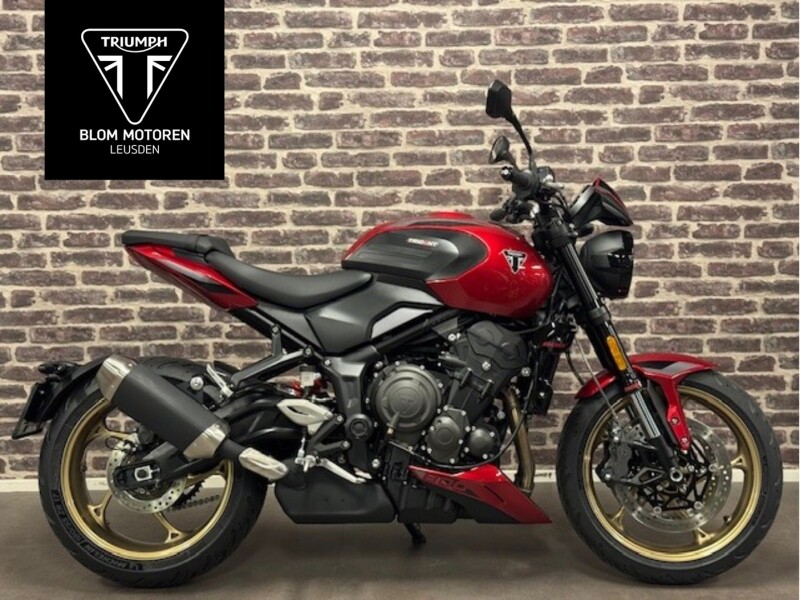 Triumph TRIDENT 800