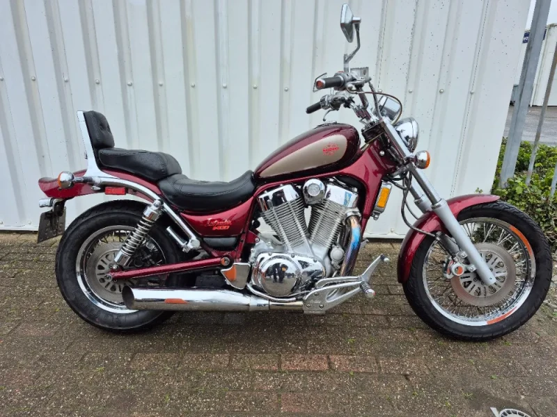 Suzuki Intruder VS1400 uit 1993, mooie chopper