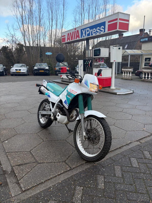 Honda All-Road NX 250 Dominator