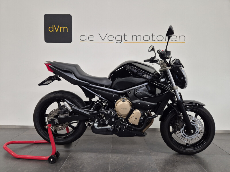 Yamaha XJ6 XJ 6 Black Edition Nette Staat