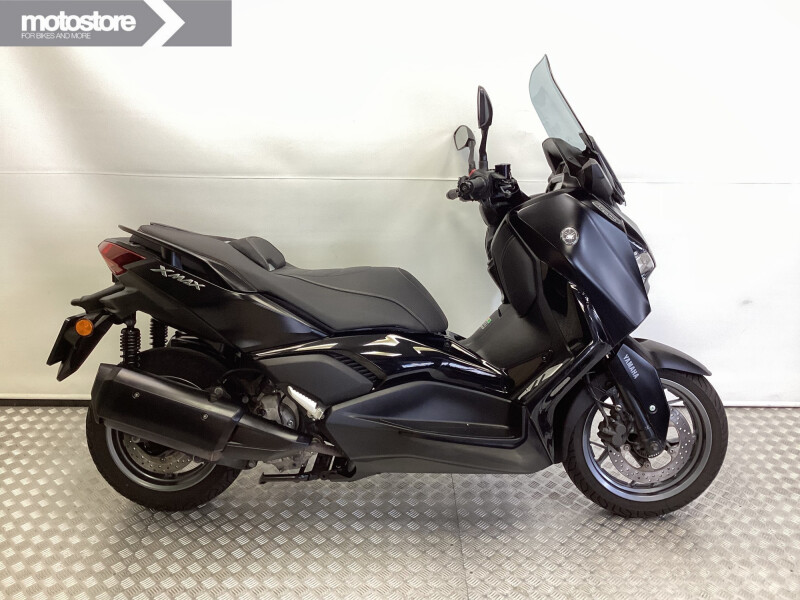 Yamaha X-MAX 300 TECH MAX