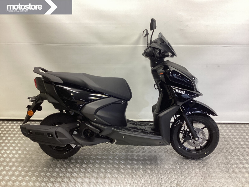 Yamaha RAYZR 125