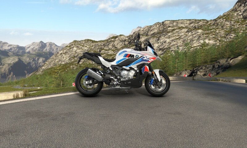 BMW M 1000 XR