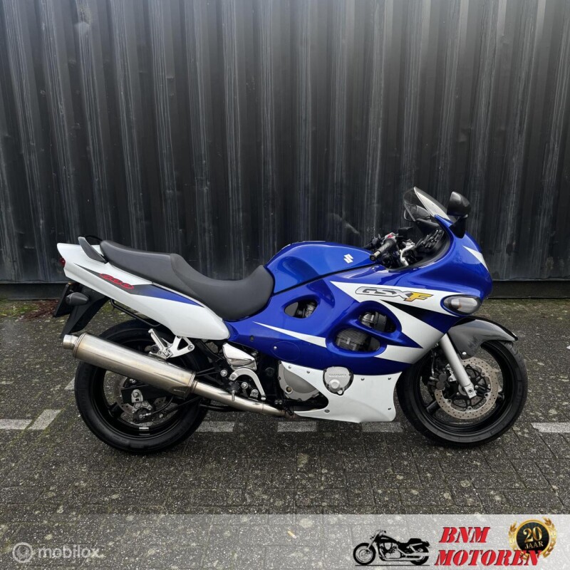 Suzuki GSX 600 F