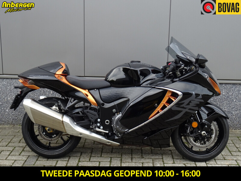 SUZUKI GSX R 1300 HAYABUSA