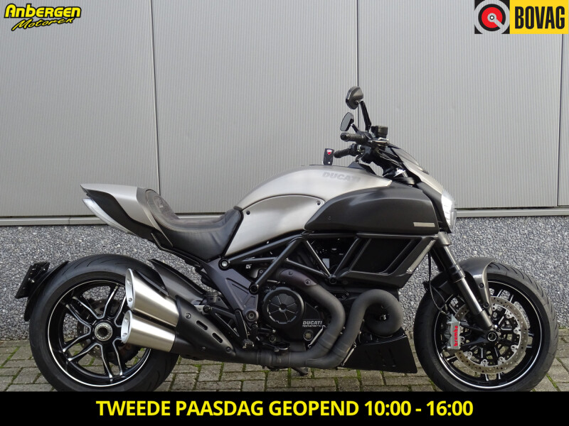 DUCATI DIAVEL TITANIUM