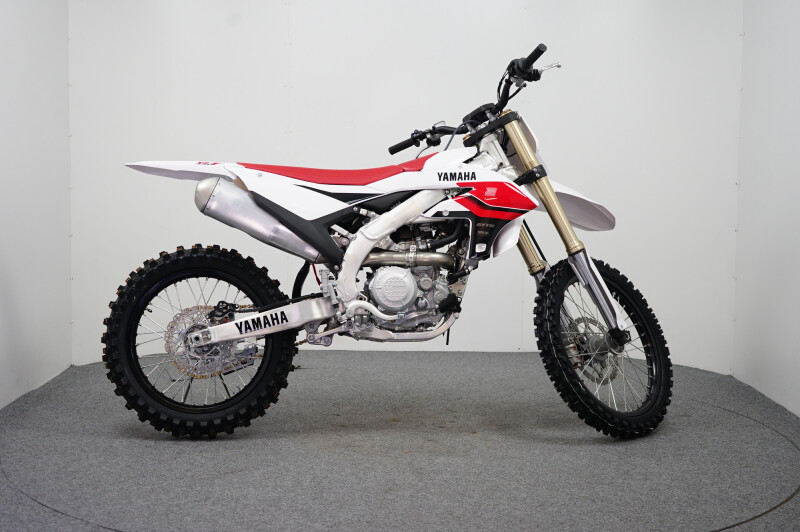 Yamaha YZ 450 F 70th anniversary