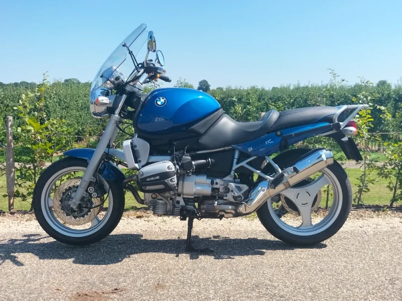 BMW R1100R