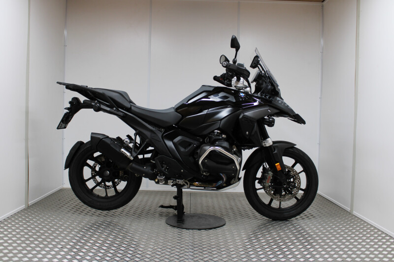 BMW R 1300 GS Black storm metallic Black pakket BTW Voertuig