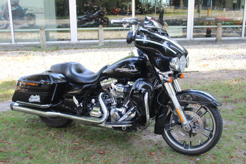 Harley-Davidson Street Glide  Special