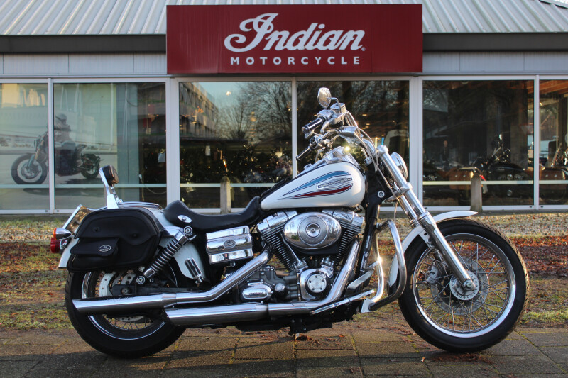 Harley-Davidson Dyna Super Glide