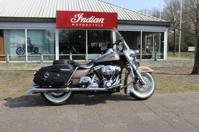 Harley-Davidson Road King  Road King FLHRCI