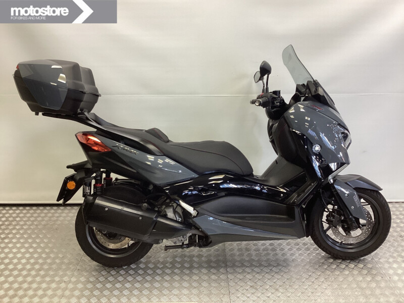 Yamaha X-MAX 300 TECH MAX