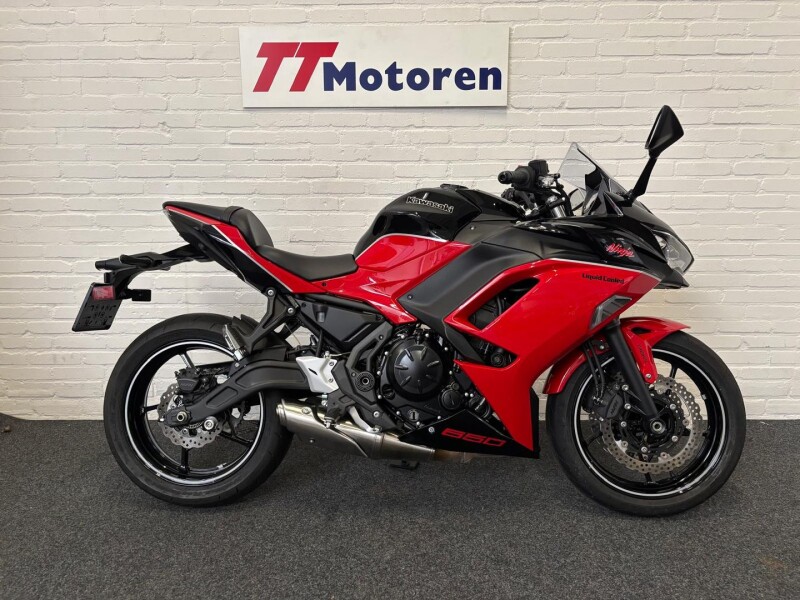 KAWASAKI NINJA 650 40TH ANNIVERSARY EDITION - 2024