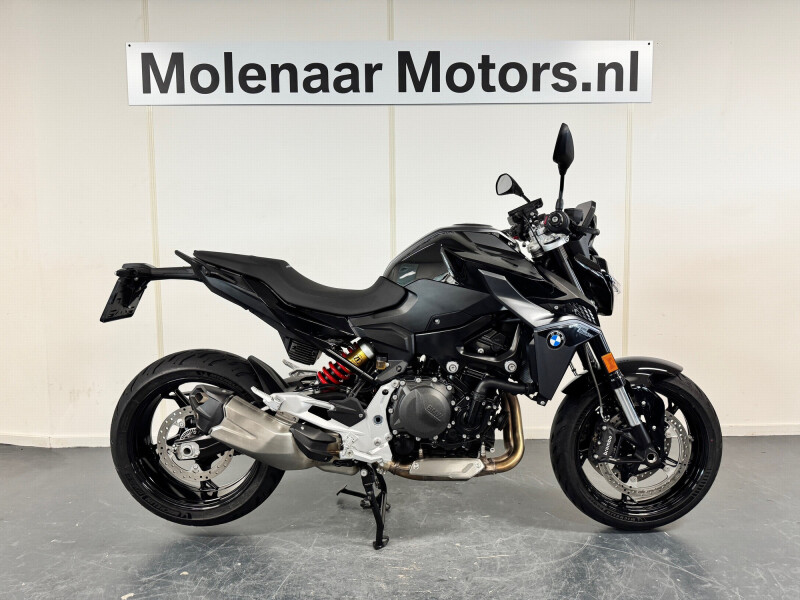 BMW F900 R