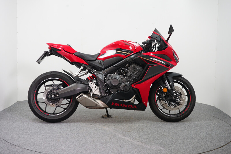 Honda CBR 650 R + SPORT PAKKET
