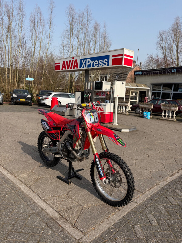 Honda Enduro CRF 450 R Dubbele Akrapovic!