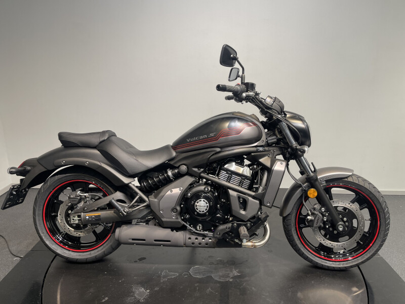 Kawasaki Vulcan S SE