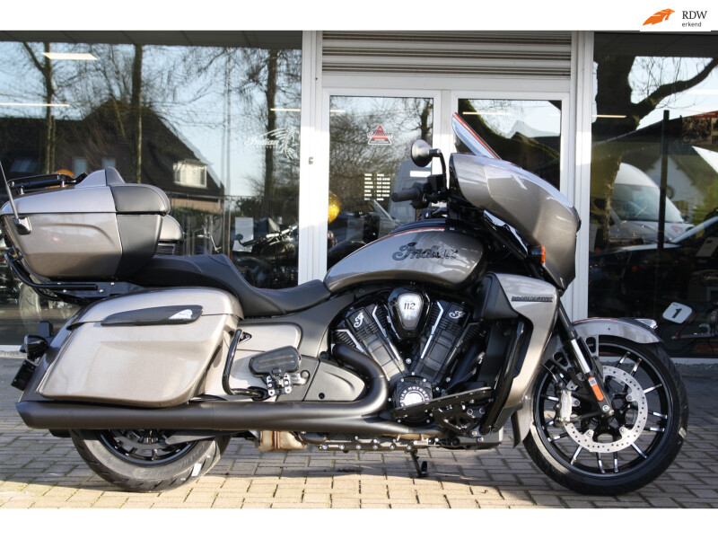 Indian Tour Roadmaster Powerplus Dark Horse with 112 Package ,Nieuw!