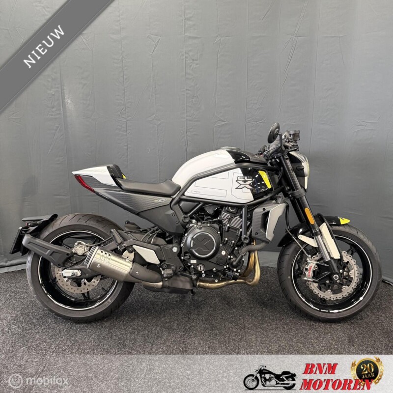 CFMoto 700CL-X Sport