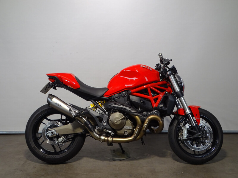 Ducati MONSTER 821