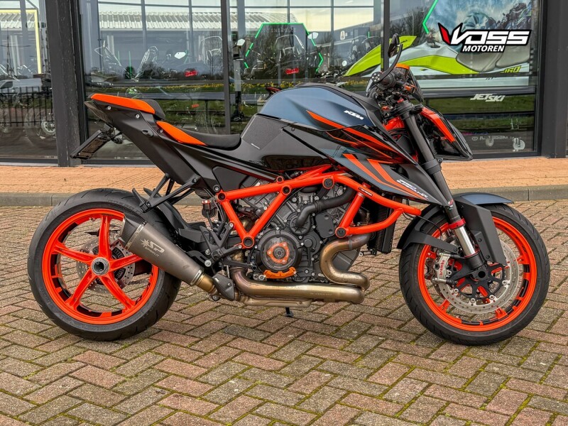 KTM 1290 SUPER DUKE R