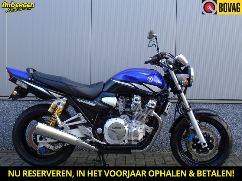 YAMAHA XJR 1300