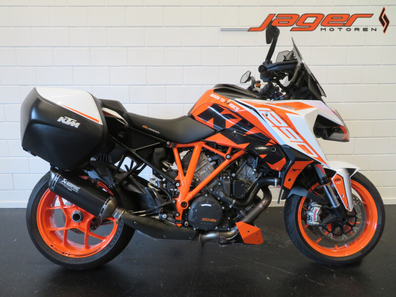 KTM KTM 1290 SUPERDUKE GT TECKPACK AKRA