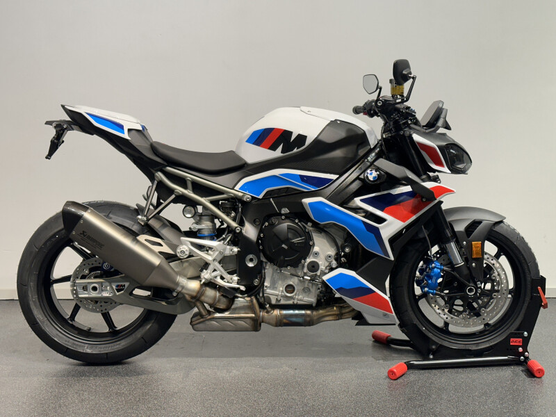 BMW M 1000 R