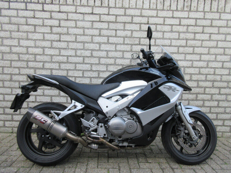 HONDA VFR800X
