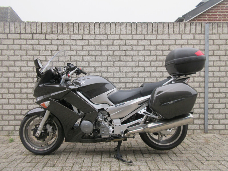 YAMAHA FJR1300 A