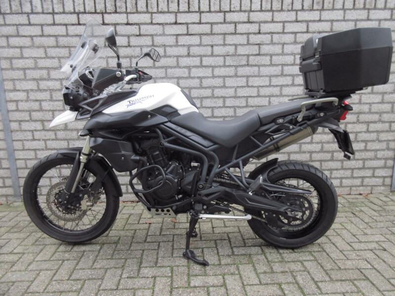 TRIUMPH TIGER 800 XC