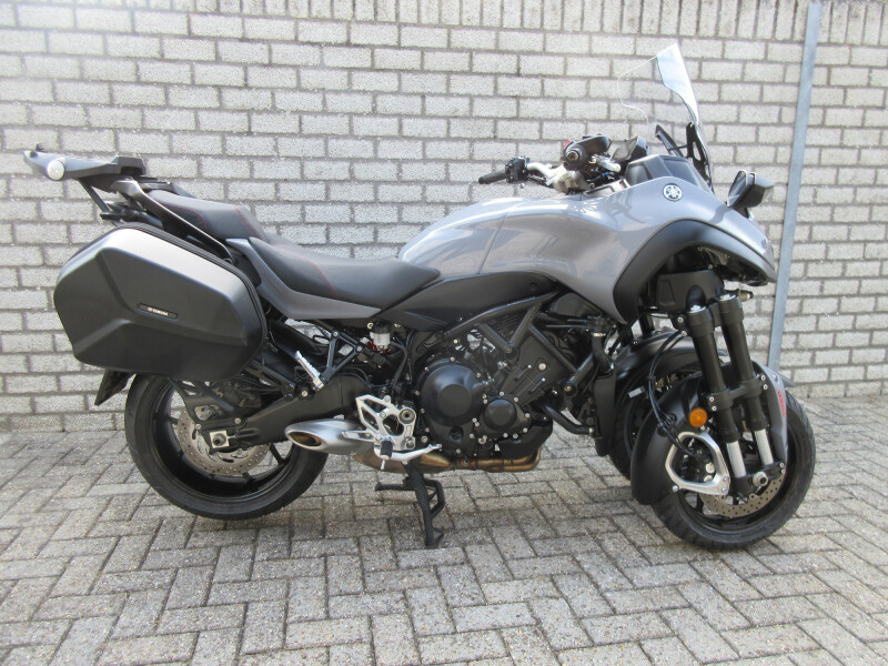 YAMAHA NIKEN GT