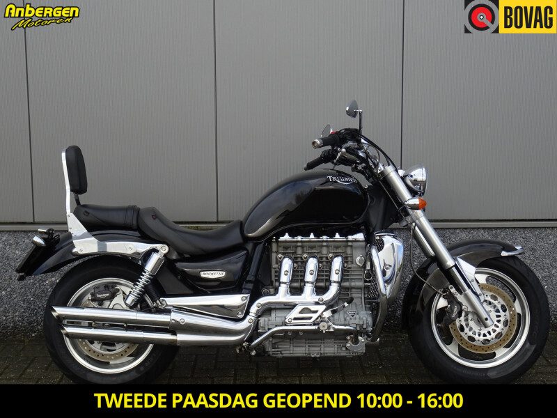 TRIUMPH ROCKET 3