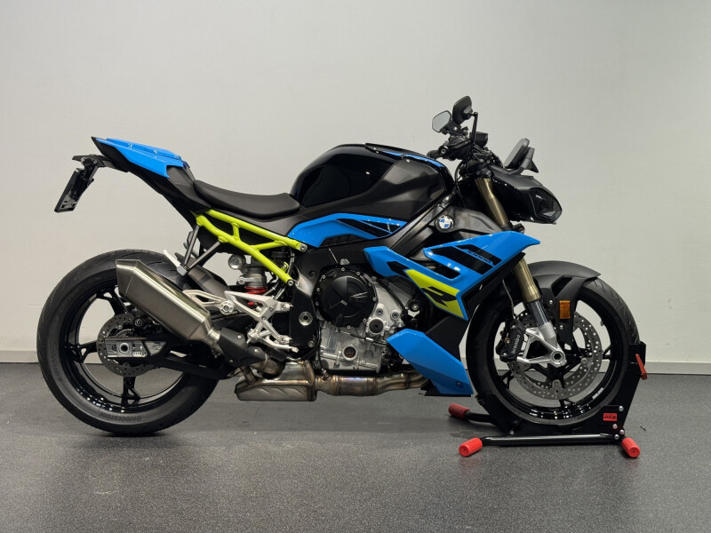 BMW S 1000 R model E/P