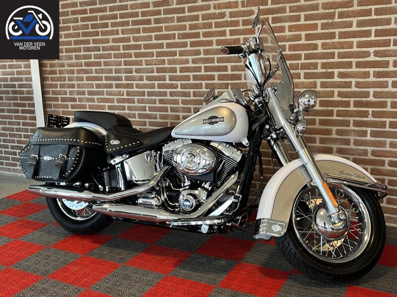 Harley Davidson 88 FLSTCI Heritage Classic