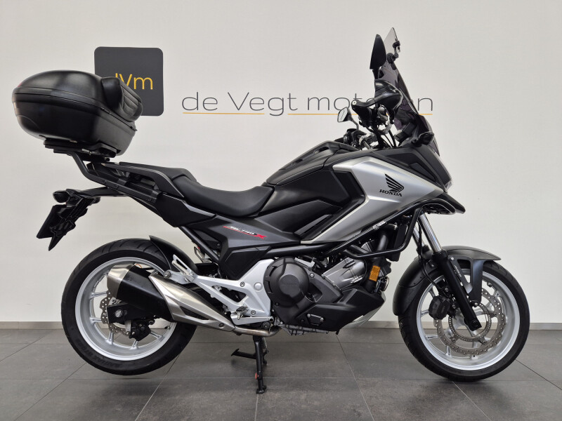 Honda NC750X NC 750 NC750 X DCT ABS NL Motor Nette Staat
