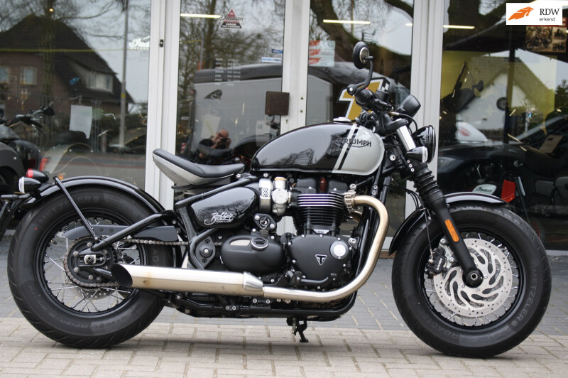 Triumph Chopper Bonneville Bobber Black , Inruil Mogelijk, Fabrieksgar
