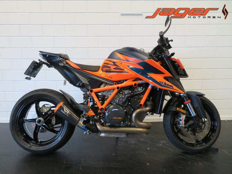 KTM 1290 SUPERDUKE R TECHPACK TOPSTAAT!