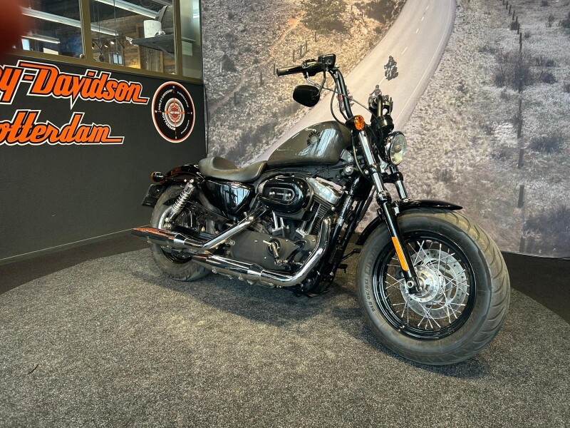 Harley-Davidson XL1200X Forty Eight