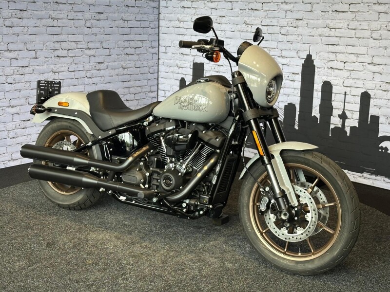 Harley-Davidson SOFTAIL FXLRS LOW RIDER S