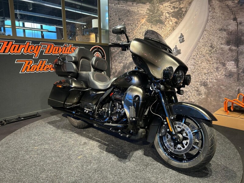 Harley-Davidson FLHTKSE CVO Ultra Limited