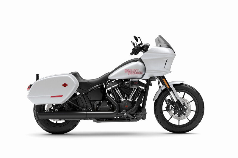 Harley-Davidson FXLRST SOFTAIL LOW RIDER ST