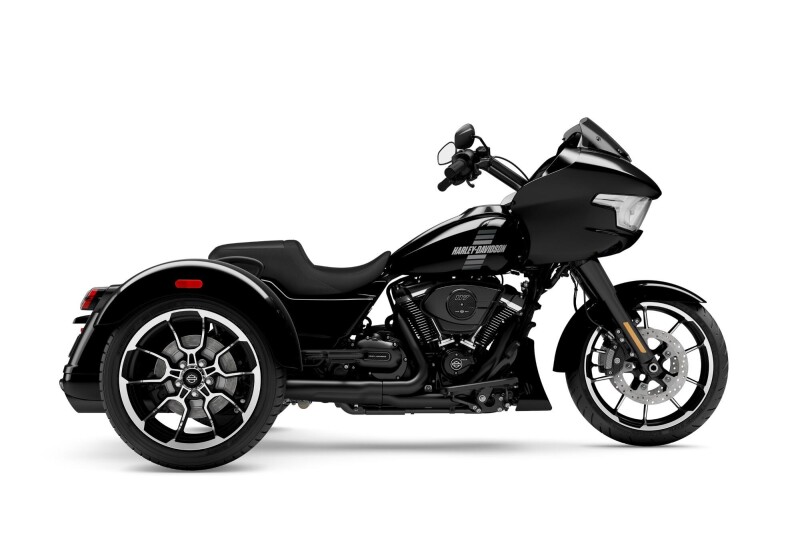 Harley-Davidson FLTRT ROAD GLIDE 3