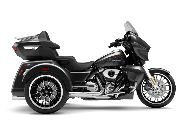 Harley-Davidson FLHLT STREET GLIDE 3 LIMITED Custom Color