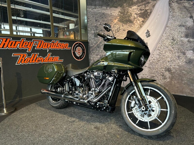 Harley-Davidson SOFTAIL FXLRST LOW RIDER ST Premium Solid Colour